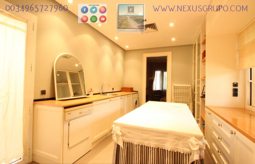 ONROEREND GOED, GRUPO NEXUS, VERKOOPT LUXE VILLA IN MATOLA ELCHE in Nexus Grupo