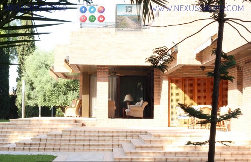 REAL ESTATE, GRUPO NEXUS, SELLS LUXURY VILLA IN MATOLA ELCHE in Nexus Grupo