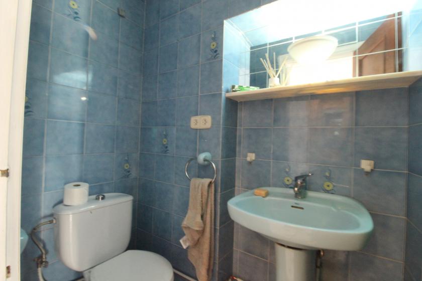 ¡Tu casa con piscina te espera! Inmobiliaria Grupo Nexus vende en Camino de los Olivos, Guardamar del Segura in Nexus Grupo
